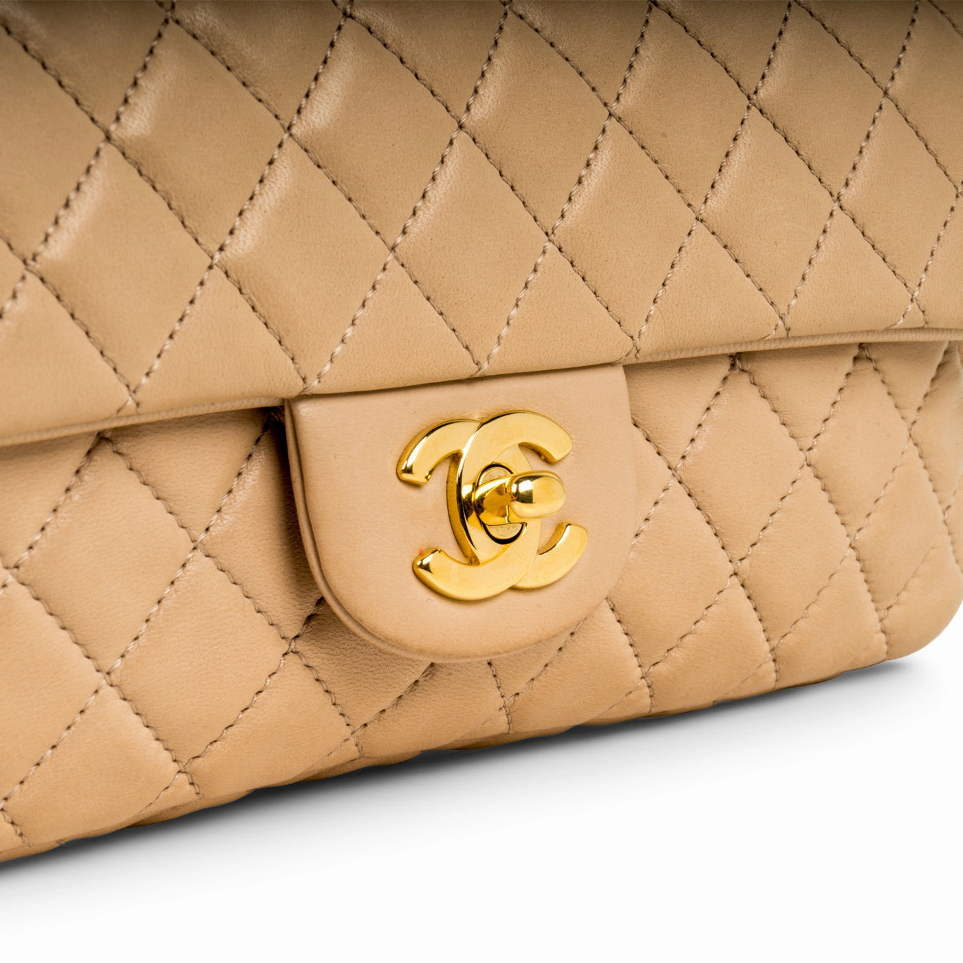 Chanel East/West Bag Flap Trustworthy assistance Highly recommended Valentine
