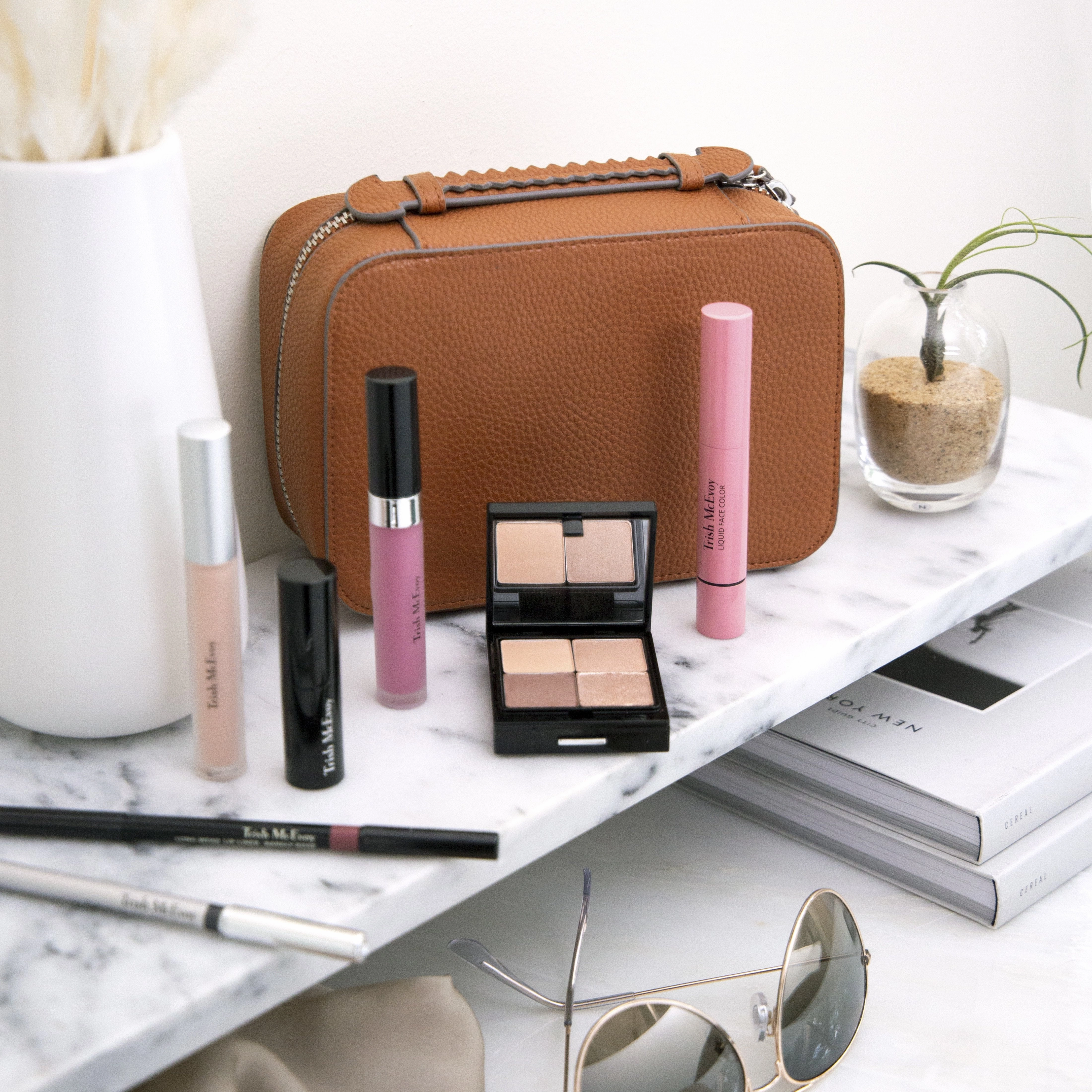 Makeup® Fully equipped Natural of Virtual reality Collection Power Planner Glow