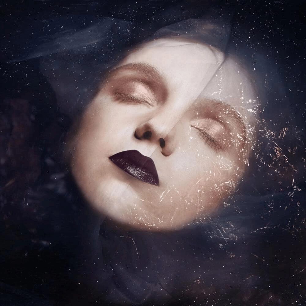 Rituel De Fille Ash and Ember Eye Soot