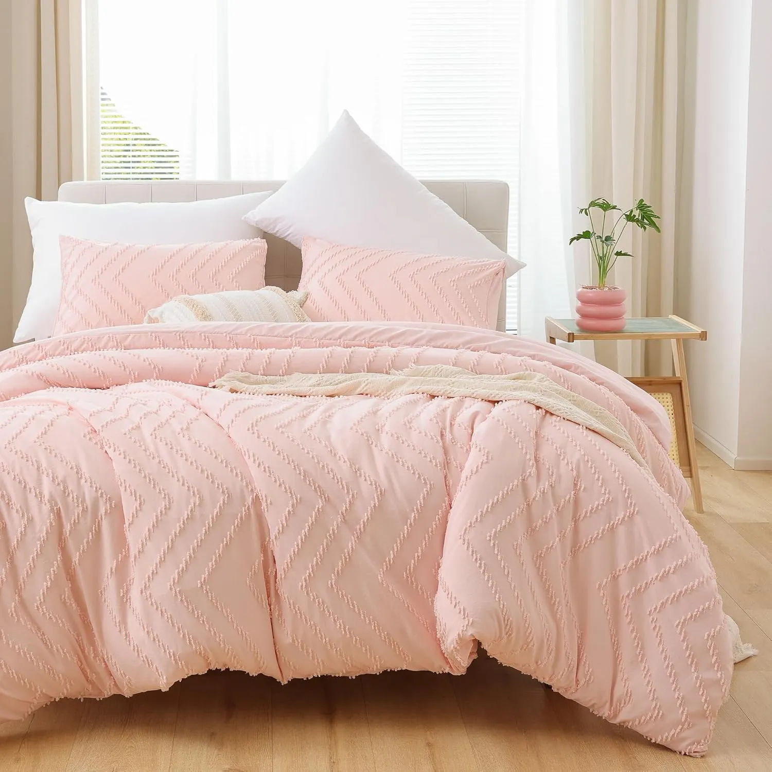YIRDDEO Pink Queen Size Comforter Set 3Pcs - Boho Chevron Blush Farmhouse Bedding, Vertical Tufted Lightweight Neutral Bed Set (1 Comforter, 2 Pillowcases)